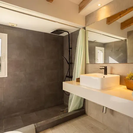 Alvaro By Sunvillas Mallorca 波连斯萨